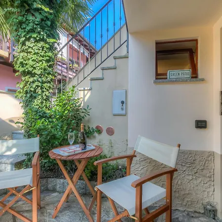 La Piccola Casa Dell'uva Fragola - Happy Ferienhaus Meina