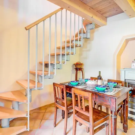 Holiday home La Piccola Casa Dell'Uva Fragola Next To The Lake - Happy Rentals Meina