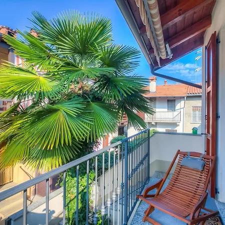 La Piccola Casa Dell'Uva Fragola Next To The Lake - Happy Rentals Holiday home *